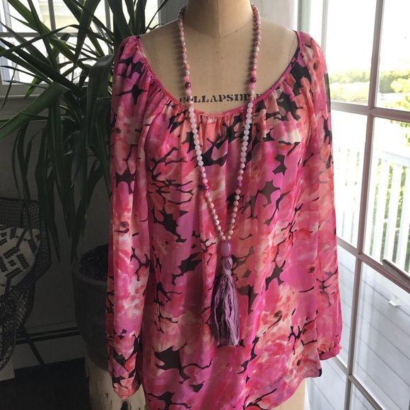 CAbi Blossom Blouse Top - Picture 6 of 9